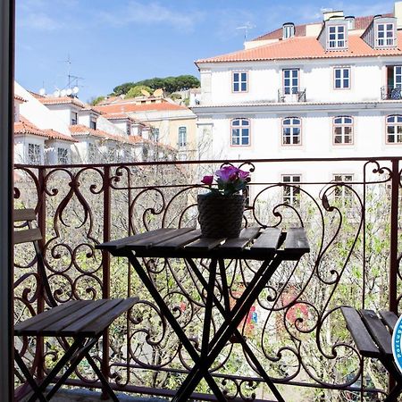 Alfama Sophisticate Flat With Balconies 2Bedrs 2Baths & Ac In 19Th Century Building Historic Center Apartment ลิสบอน ภายนอก รูปภาพ