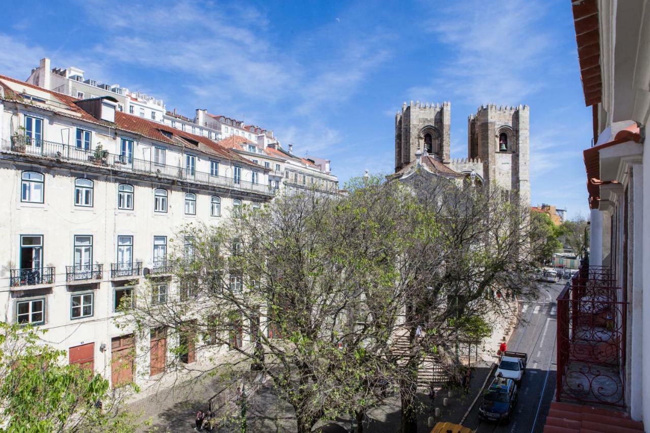 Alfama Sophisticate Flat With Balconies 2Bedrs 2Baths & Ac In 19Th Century Building Historic Center Apartment ลิสบอน ภายนอก รูปภาพ